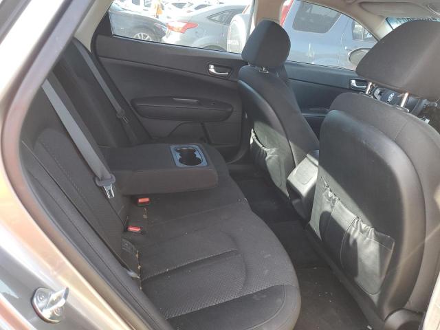 5XXGT4L36JG264049 KIA Optima Lx