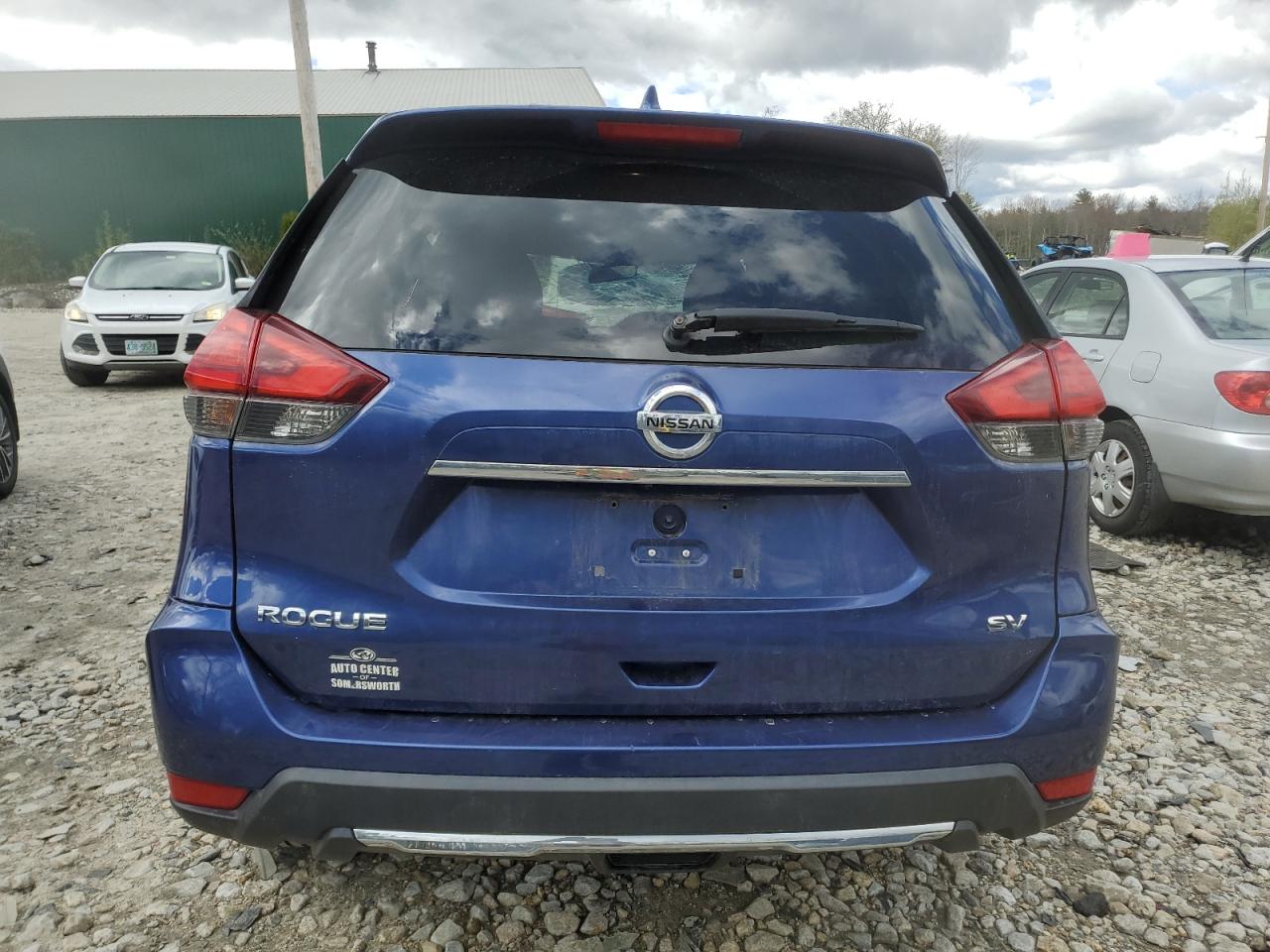 KNMAT2MT6HP510867 NISSAN ROGUE 2017