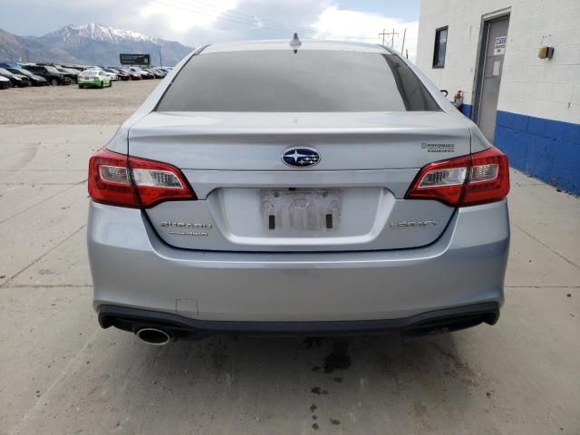 4S3BNAC66J3039613 Subaru Legacy 2.5i Premium