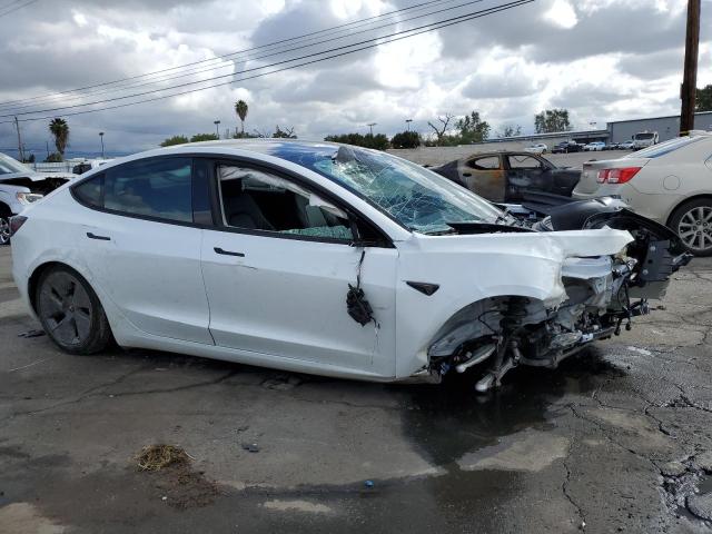 5YJ3E1EA3PF563898 Tesla MODEL 3