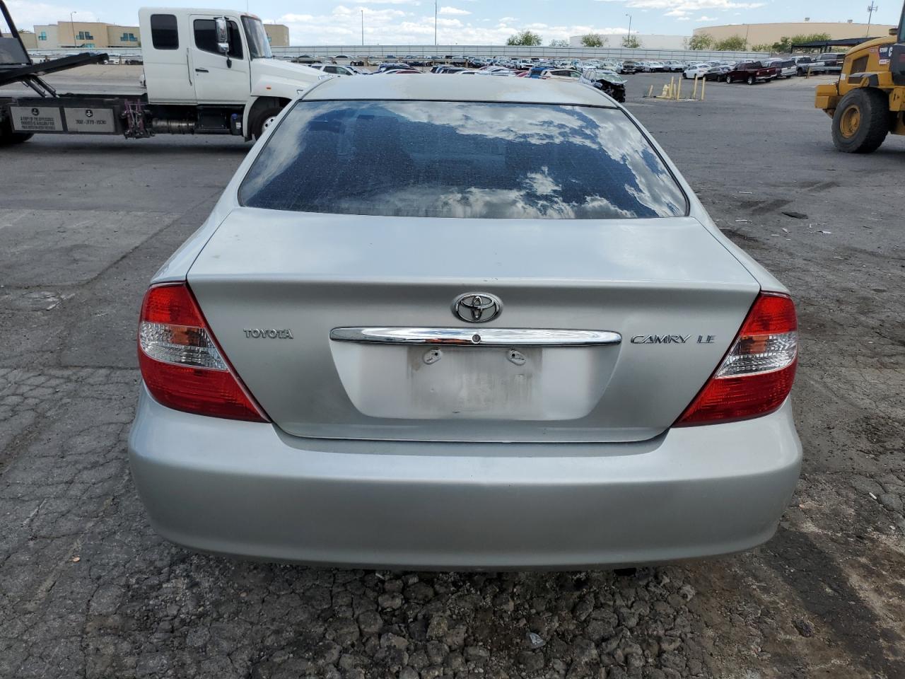 4T1BE32K92U094770 2002 Toyota Camry Le