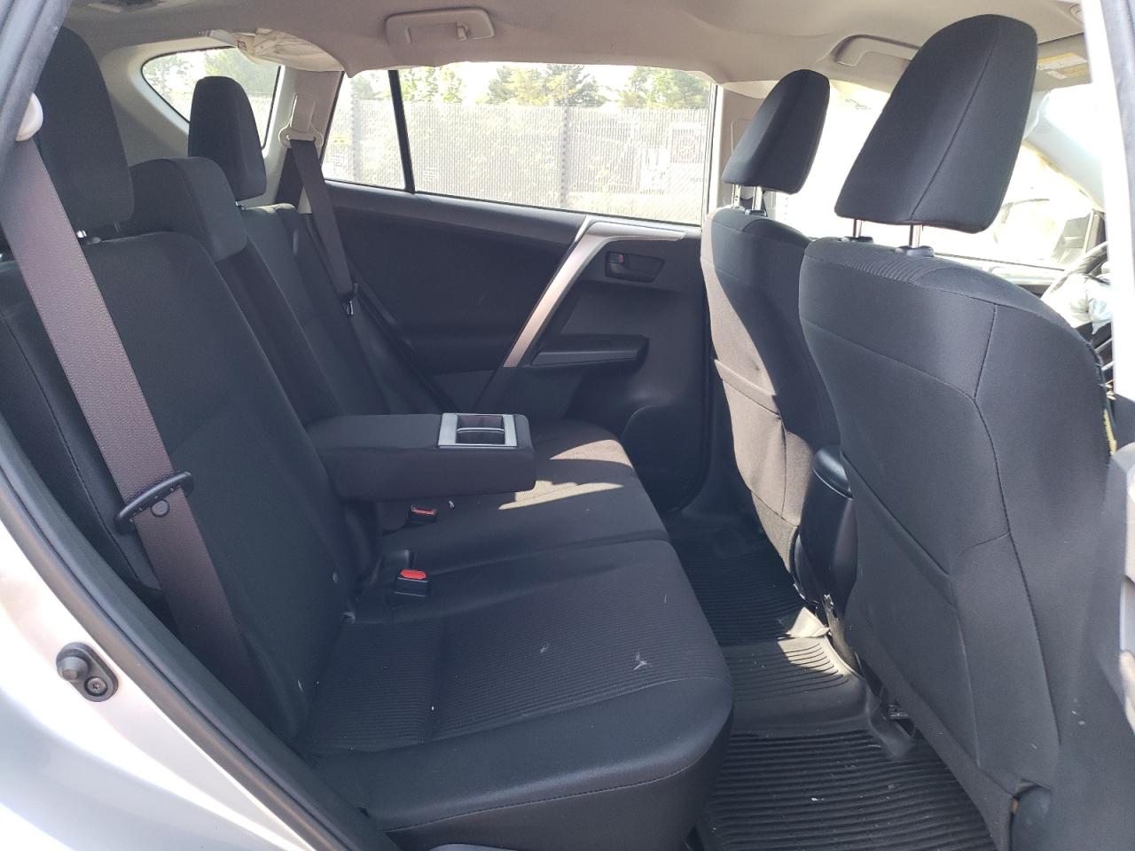 JTMBFREV1JJ213308 TOYOTA RAV4 2018