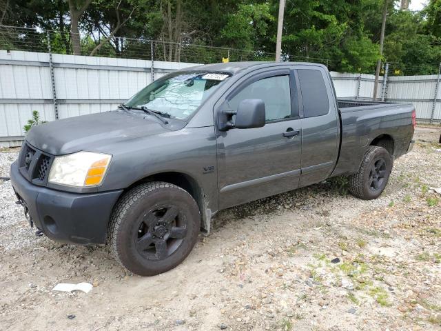 2004 Nissan Titan XE