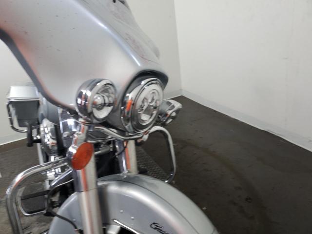 2010 HARLEY-DAVIDSON FLHTC - 1HD1FF418AB652426