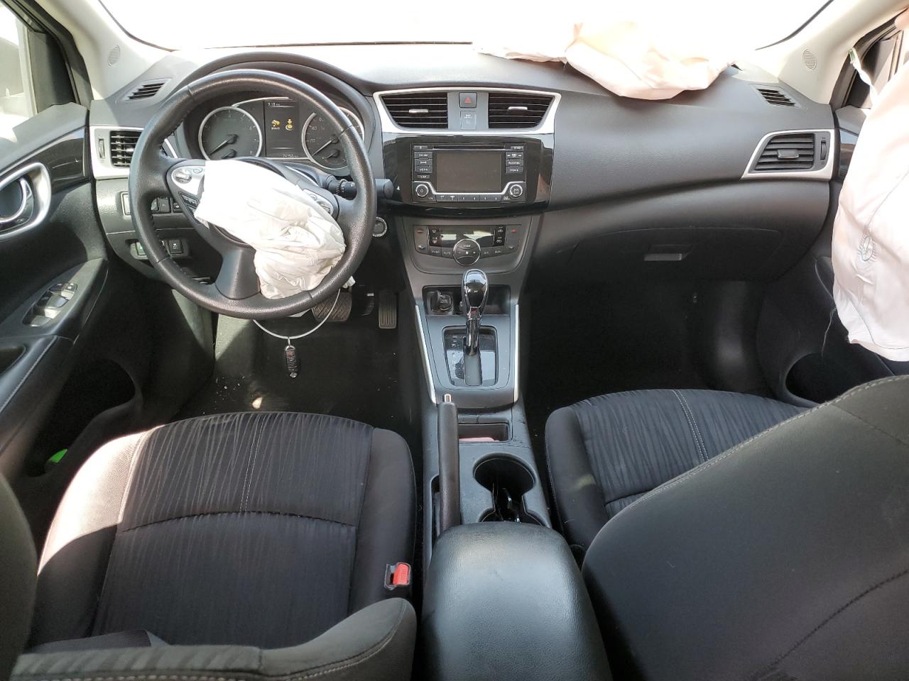 3N1AB7AP4JL618562 NISSAN SENTRA 2018