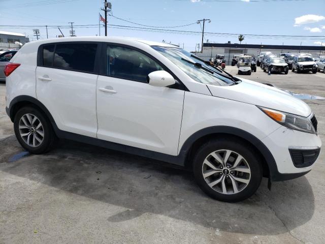 KNDPB3AC8G7838832 KIA Sportage Lx