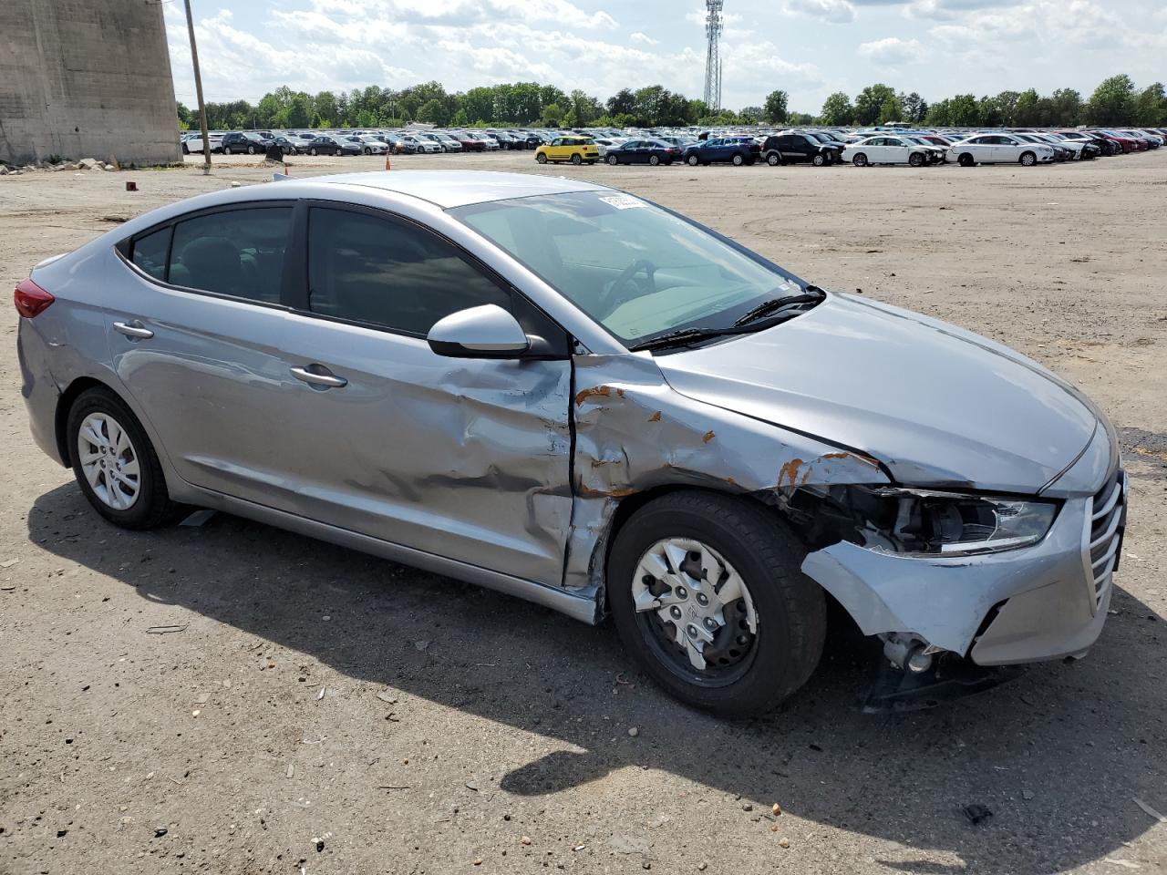 Lot #2879188046 2017 HYUNDAI ELANTRA SE