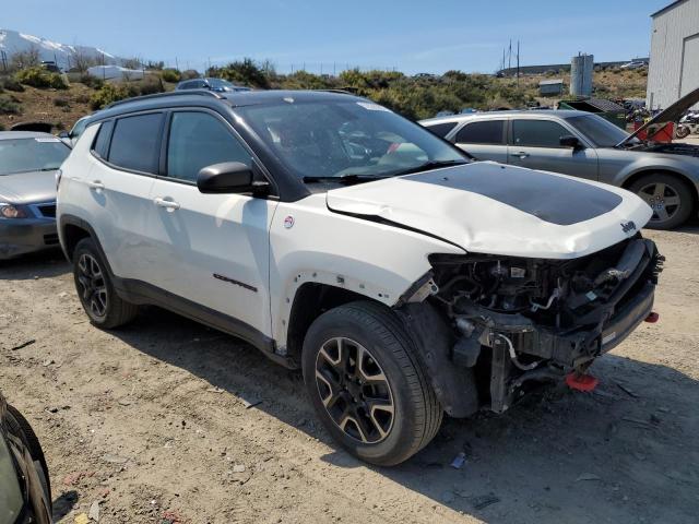 3C4NJDDB5KT744852 Jeep Compass Trailhawk