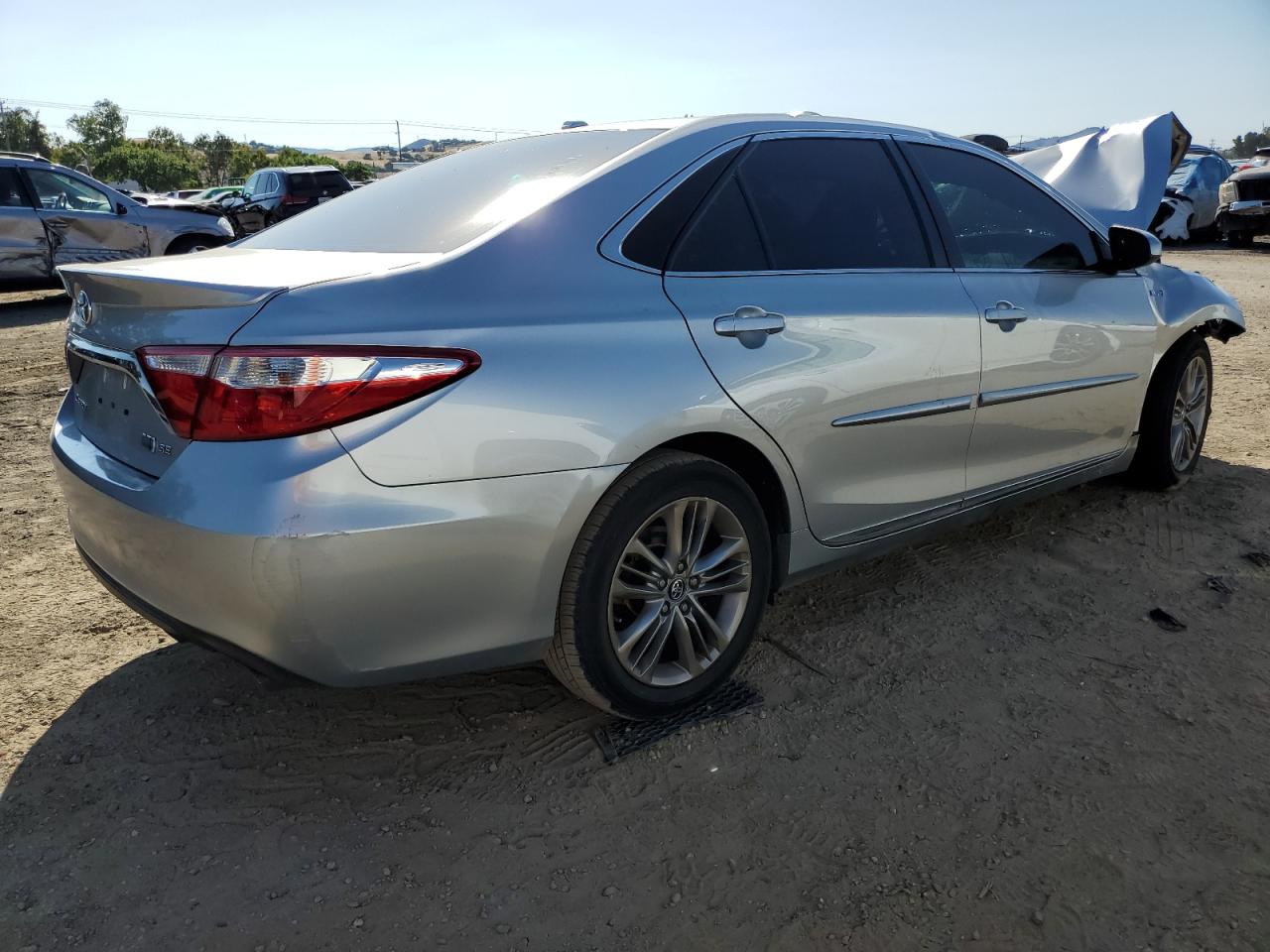 4T1BD1FK4HU228076 TOYOTA CAMRY 2017