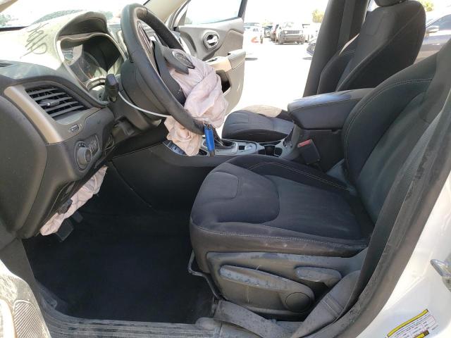 1C4PJLCB0HD221774 Jeep Cherokee Latitude