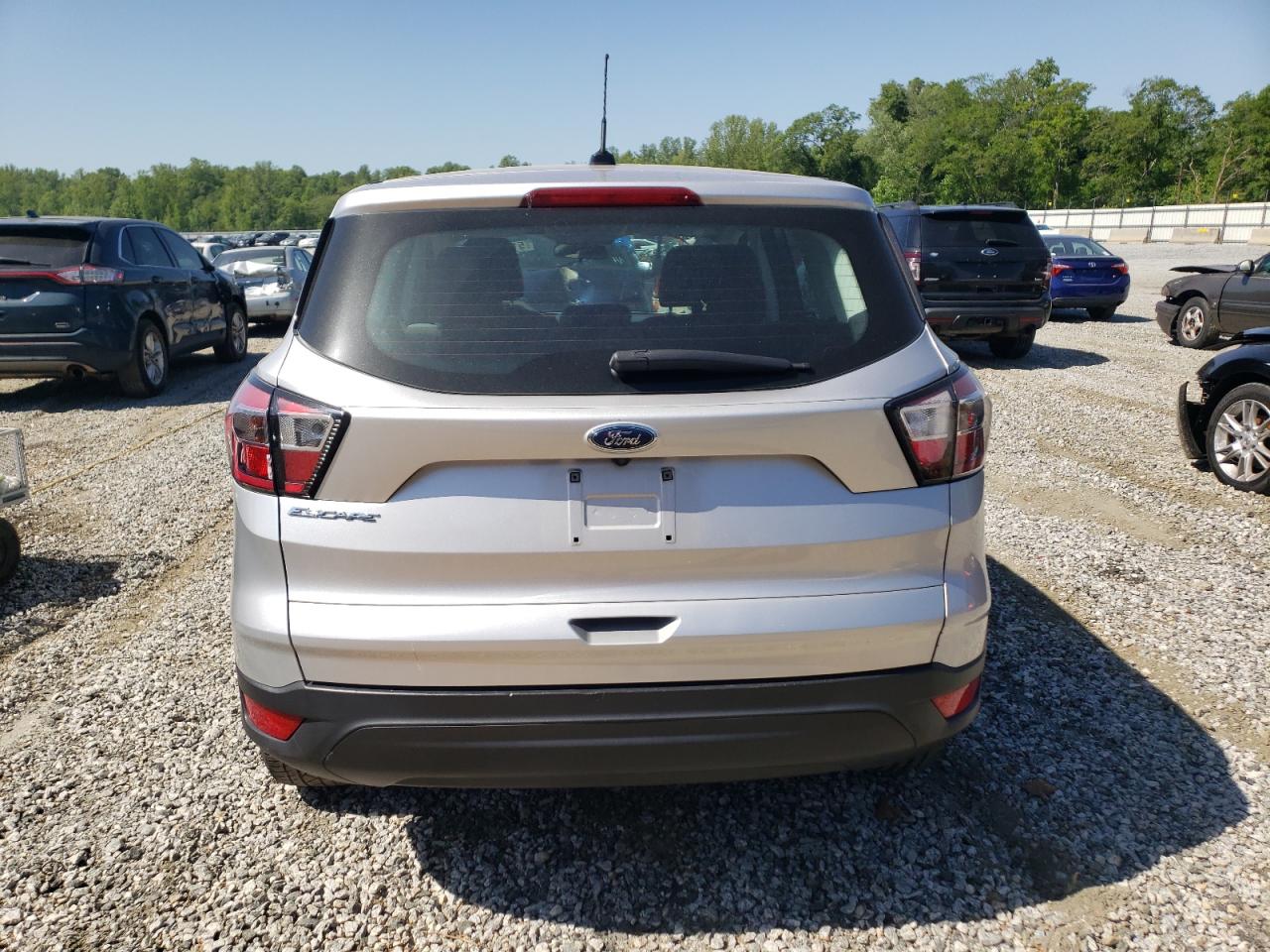 1FMCU0F76HUE19606 FORD ESCAPE 2017