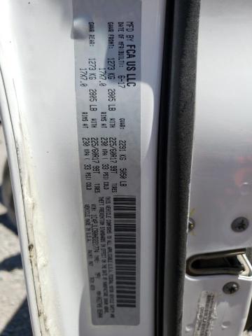 1C4PJLCB0HD221774 Jeep Cherokee Latitude
