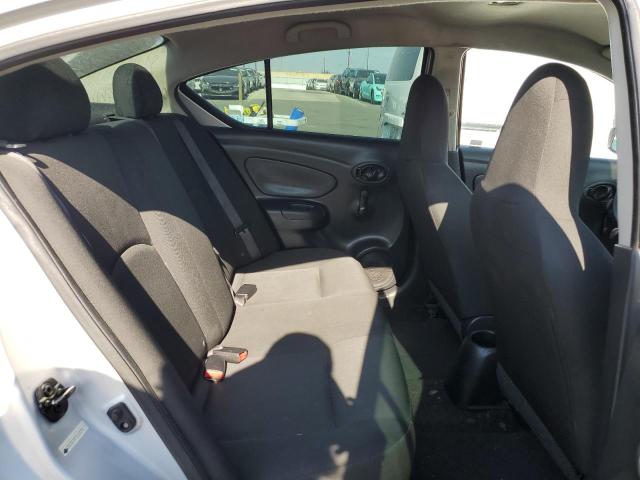3N1CN7AP7HL833797 Nissan VERSA S