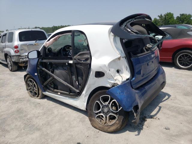 VIN WMEFJ9BA3HK236080 2017 Smart Fortwo no.2