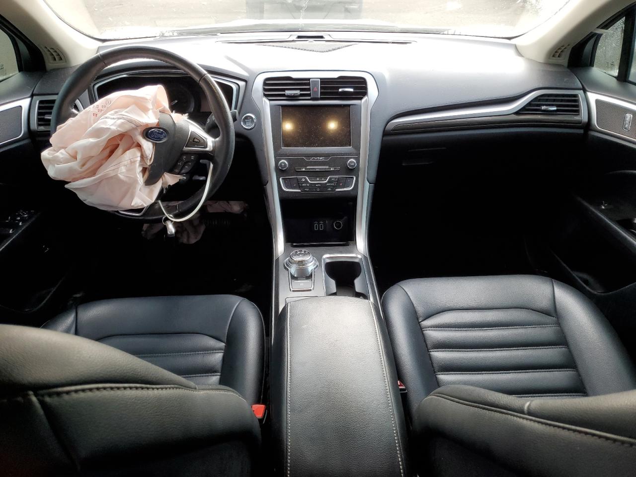 3FA6P0MU3KR183051 FORD FUSION 2019