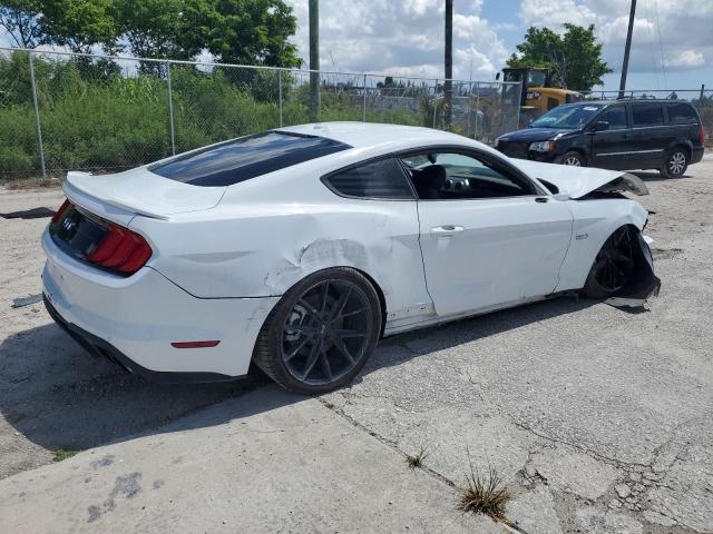 VIN 1FA6P8CF7K5117249 2019 FORD MUSTANG no.3