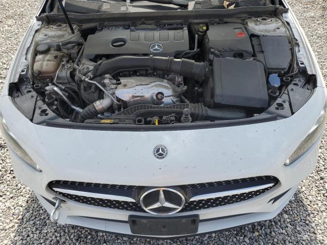 WDD3G4EB6KW024433 Mercedes-Benz A 220