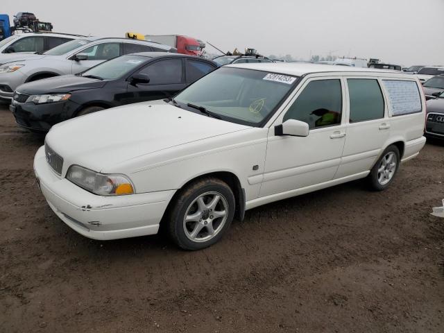 2000 Volvo V70 Base