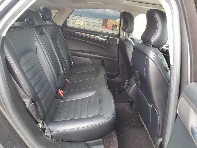3FA6P0T92HR142142 Ford FUSION SE