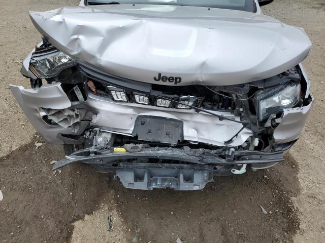 1C4RJEAG6JC168500 Jeep Grand Cherokee Laredo