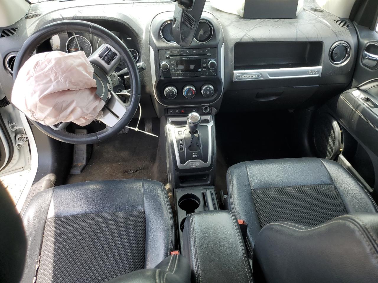 1C4NJDEBXGD637596 JEEP COMPASS 2016