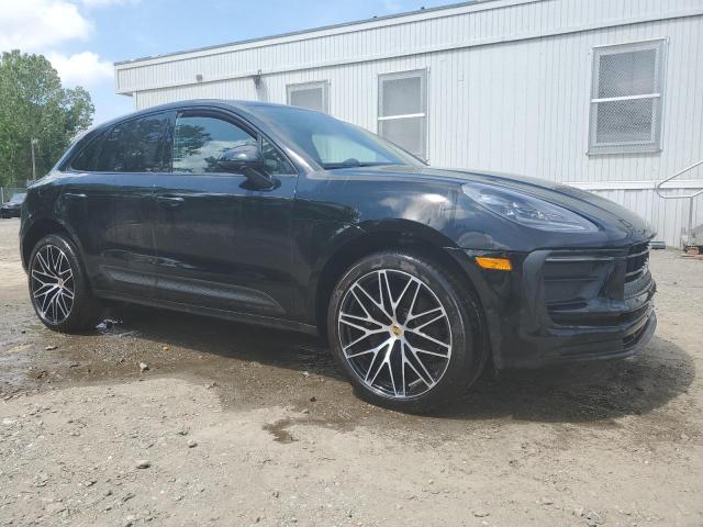 VIN WP1AA2A50NLB04127 2022 Porsche Macan no.4