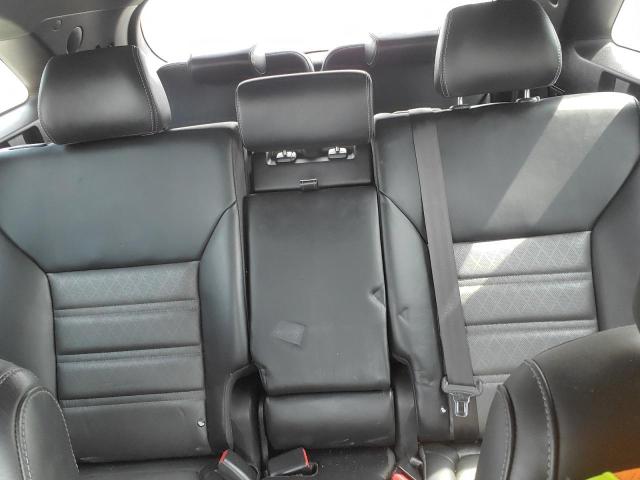 5XYPK4A58HG261697 KIA SORENTO SX