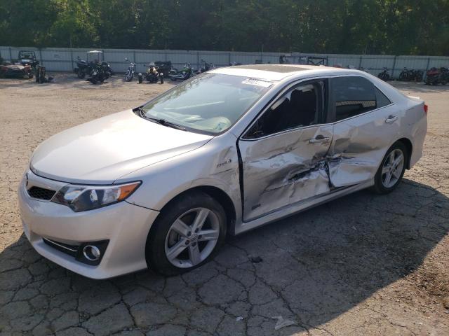 2014 Toyota Camry Hybrid 