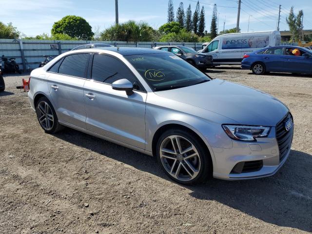 WAUAUGFF9LA000734 Audi A3 PREMIUM 4