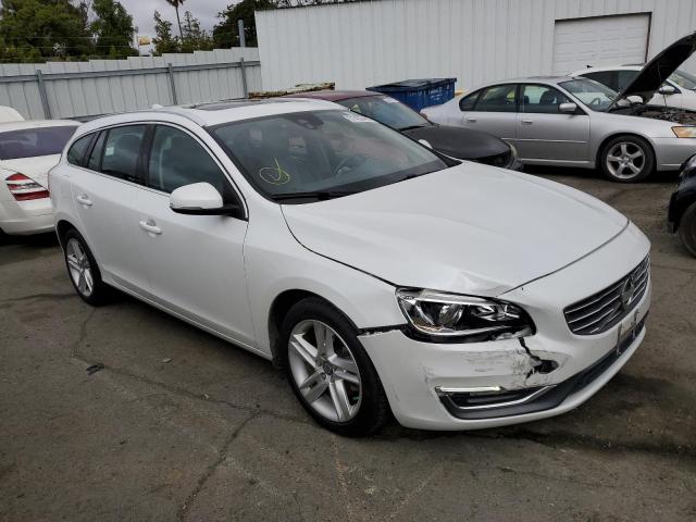 YV126MEB8F1213087 Volvo V60 Premier