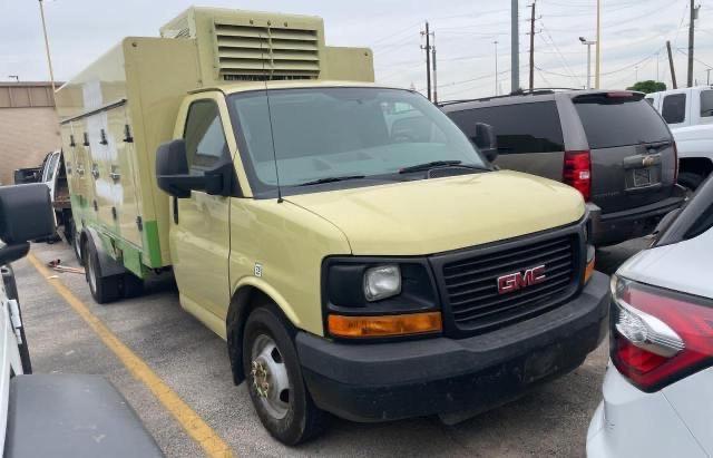 2014 GMC Savana Cutaway 