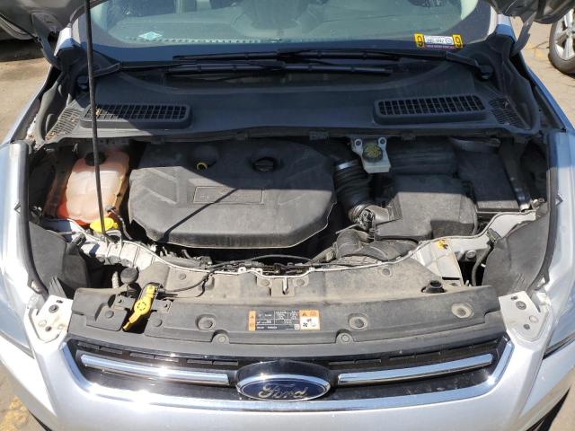 1FMCU9J95FUC02221 Ford Escape Titanium