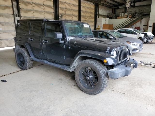 1C4BJWEG4JL824629 Jeep Wrangler Unlimited Sahara
