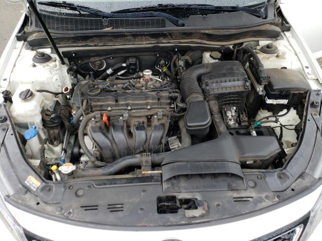 KNAGM4A73E5520156 KIA Optima Lx