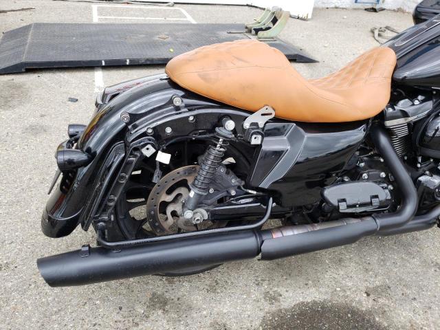 2018 HARLEY-DAVIDSON FLTRXS ROA - 1HD1KTC13JB678976