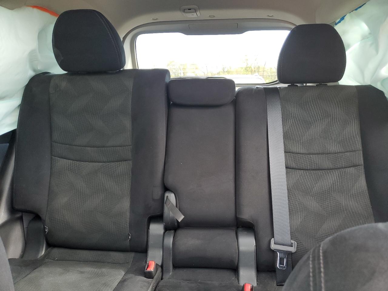 5N1AT2MV8GC797633 NISSAN ROGUE 2016