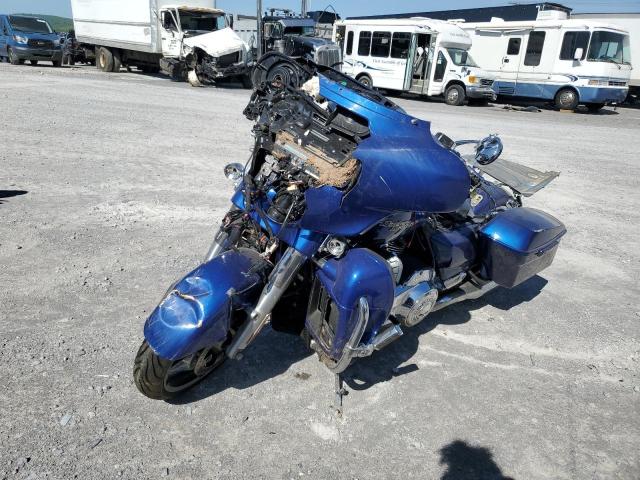 2017 HARLEY-DAVIDSON FLHXS STRE - 1HD1KRC1XHB668491