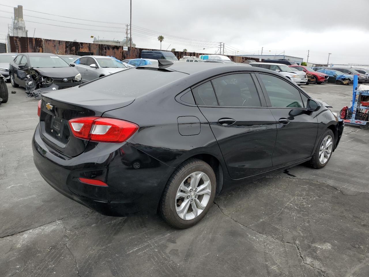 1G1BC5SM3K7153018 CHEVROLET CRUZE 2019