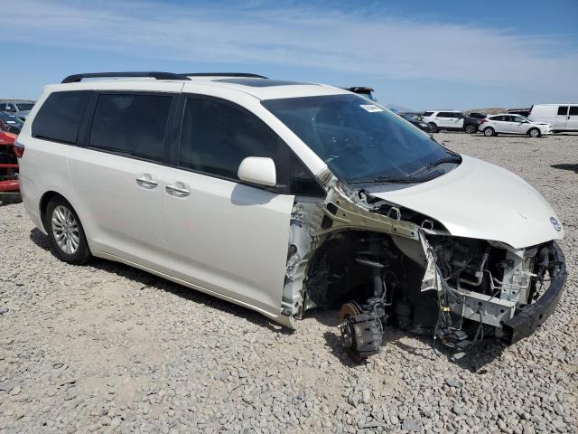 5TDYK3DC9GS763225 Toyota SIENNA XLE