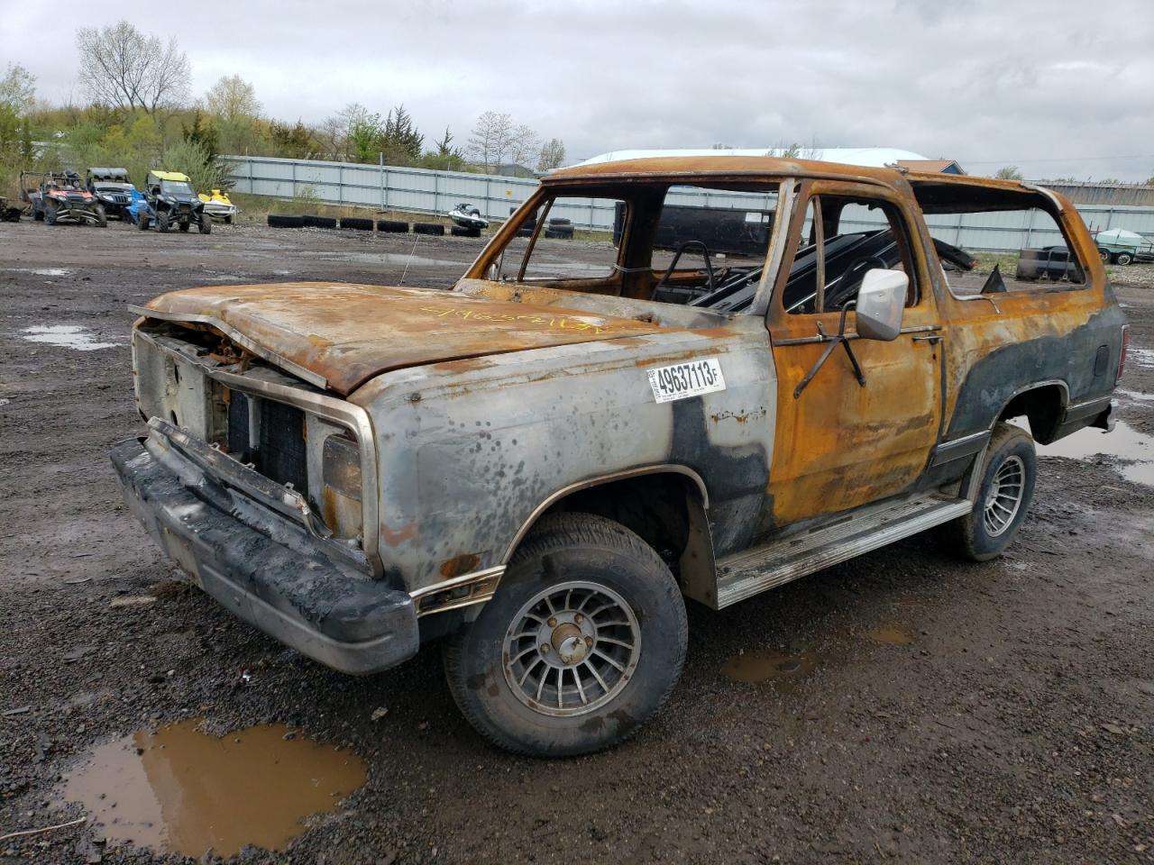 Dodge Ramcharger РѕРґРёРЅРѕРєРёР№ РІРѕР»Рє РњРђРљРљРЈР­Р™Р”