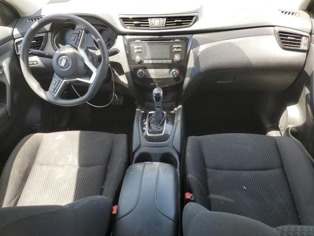 JN1BJ1CPXHW027982 Nissan Rogue Sport S