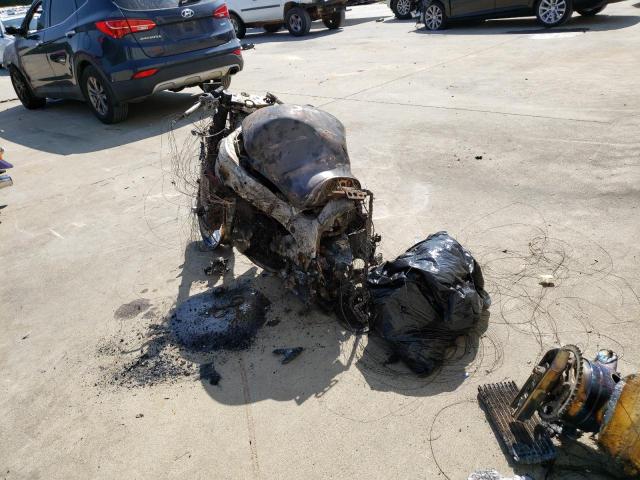 2004 SUZUKI GSX1300 R JS1GW71A142103431