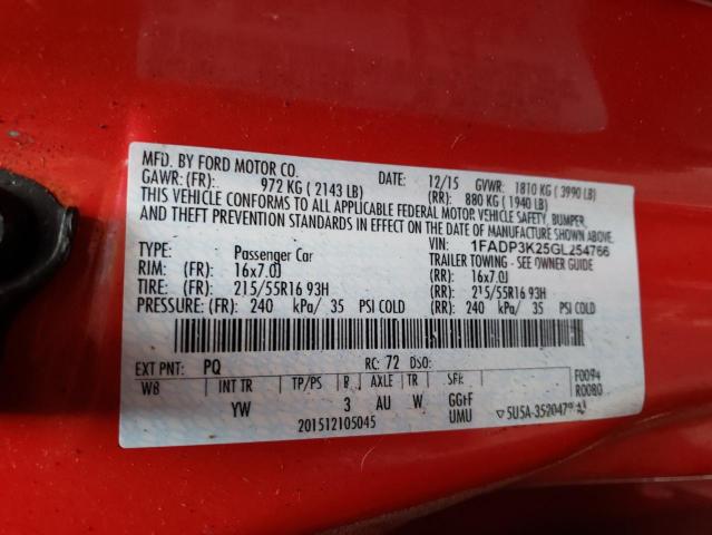 1FADP3K25GL254766 Ford FOCUS SE