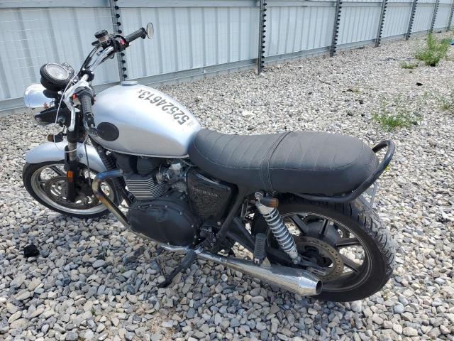 2015 TRIUMPH MOTORCYCLE BONNEVILLE - SMT900K15FT676224