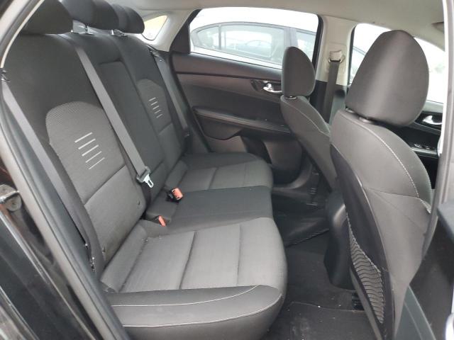 3KPF34AD4KE012575 KIA Forte Gt Line