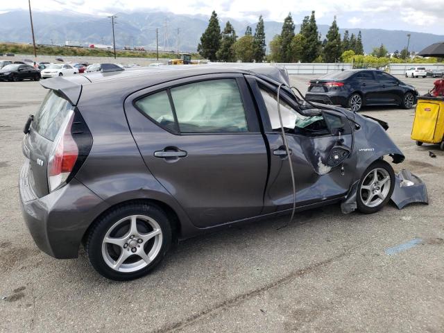 JTDKDTB3XF1581645 Toyota PRIUS C