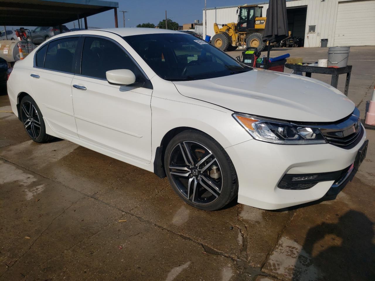 1HGCR2F65GA241956 HONDA ACCORD 2016