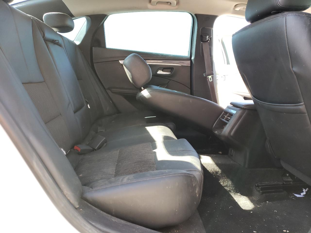 1G1115SL9FU122503 2015 Chevrolet Impala Lt