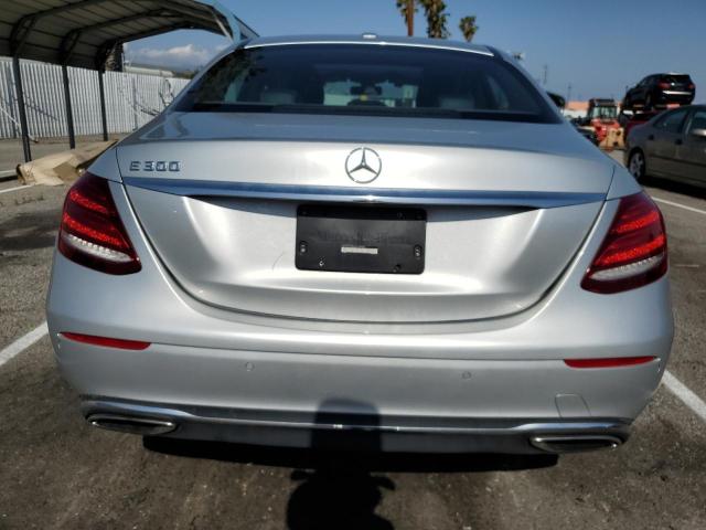 WDDZF4JB2HA105826 Mercedes-Benz E 300