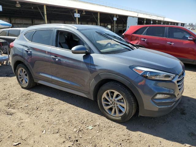KM8J3CA46JU748563 Hyundai TUCSON SEL